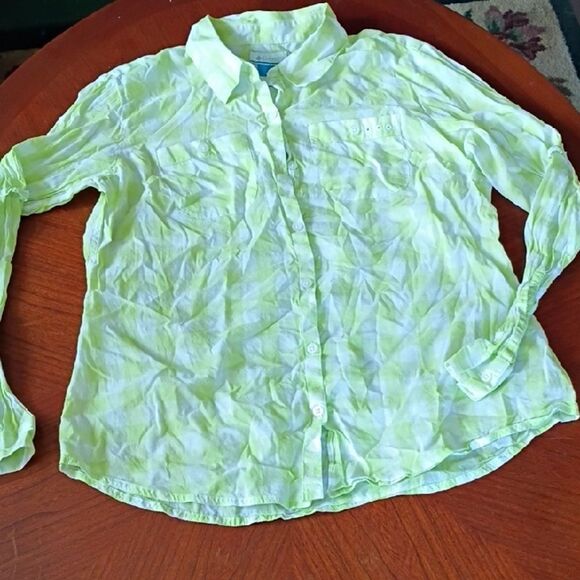Lime Green Button-Up Shirt - Size: L     (1067) - Picture 1 of 6